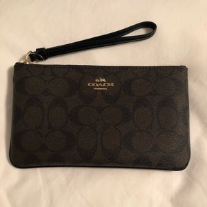 7.5” Coach Clutch brand new